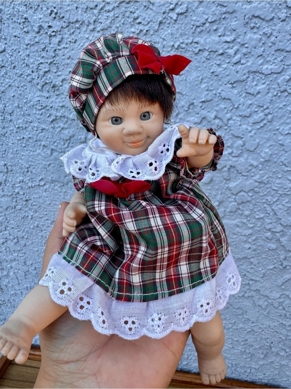 Beautiful Vintage Twin Dolls in Matching Plaid Outfits - 8”
